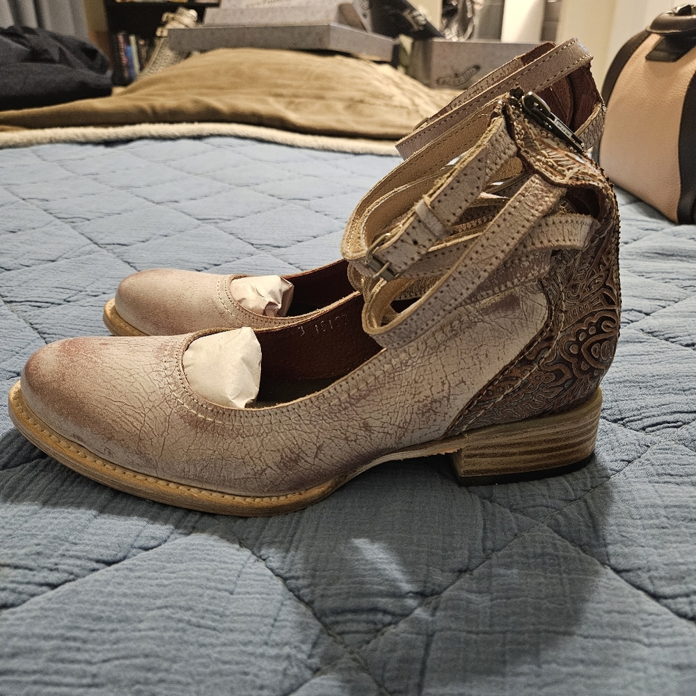 Freebird by Steven Martina Pink Multi Ankle Heels